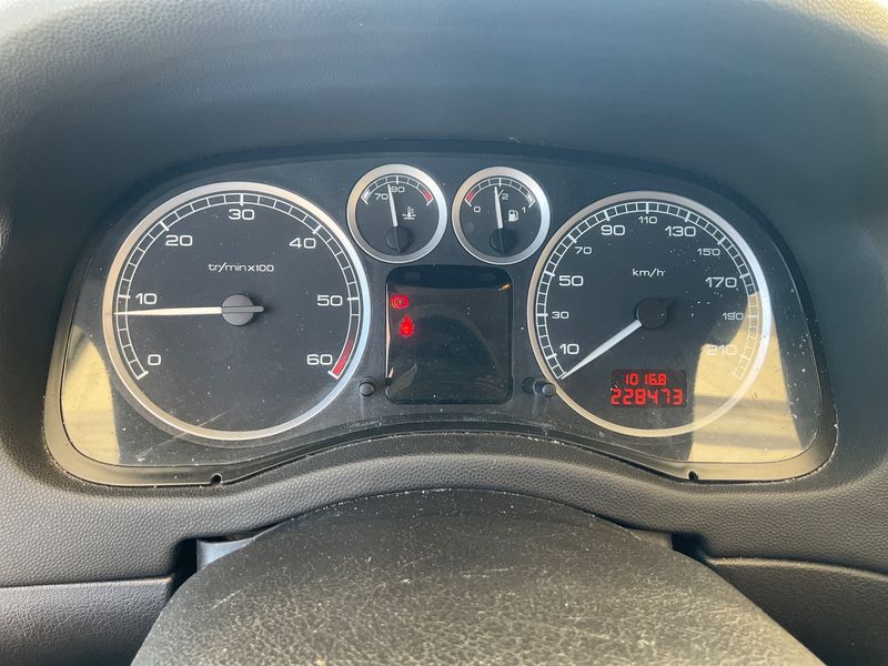 Peugeot 307 1.6 HDi X Line — zdjęcie 4