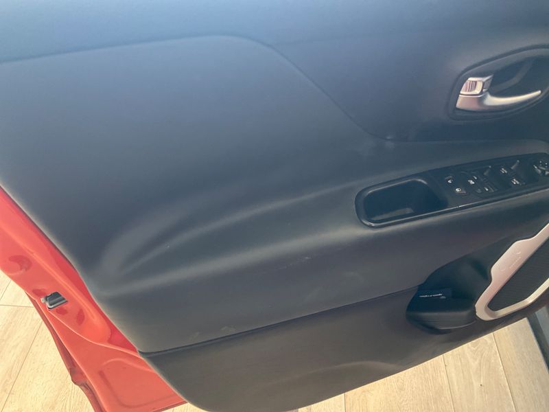 Jeep Renegade 1.6 M-Jet Limited FWD 2016 – снимка 22