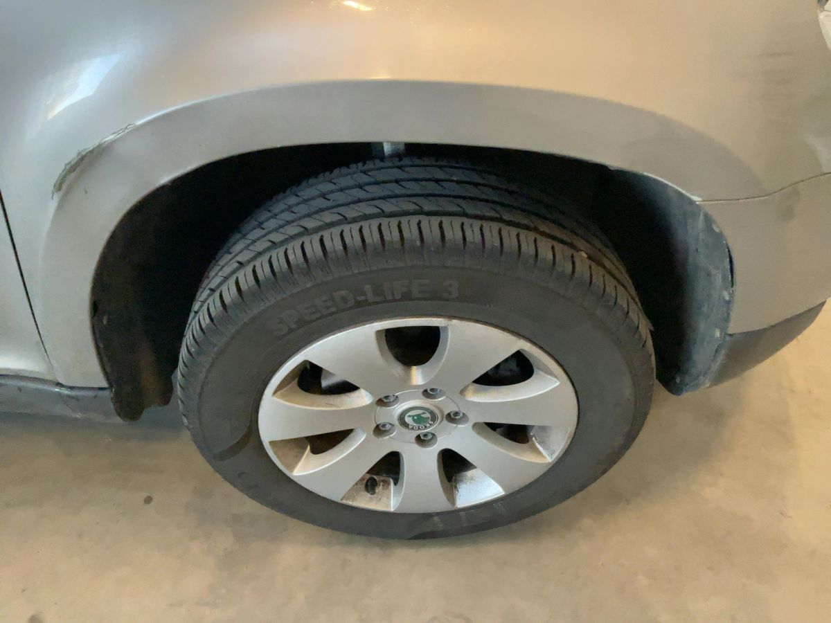 Skoda Yeti 2011 — photo 12