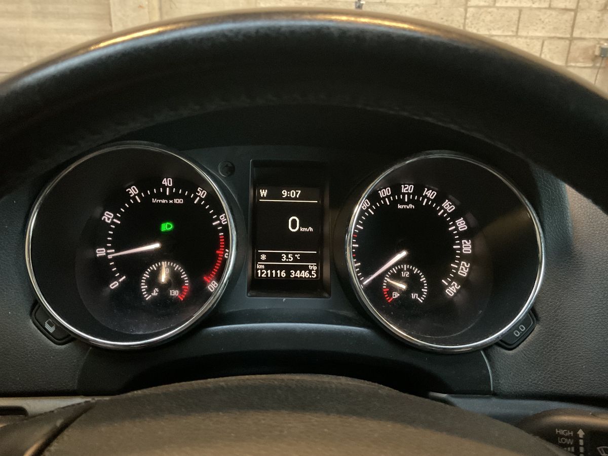 Skoda Yeti 2011 — photo 20