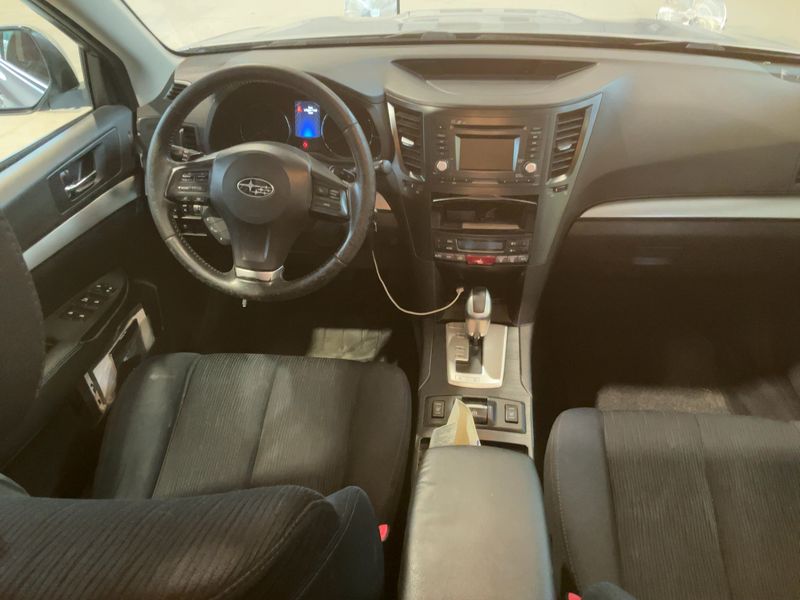 Subaru Legacy 2.0 Diesel Outback Comfort — zdjęcie 12