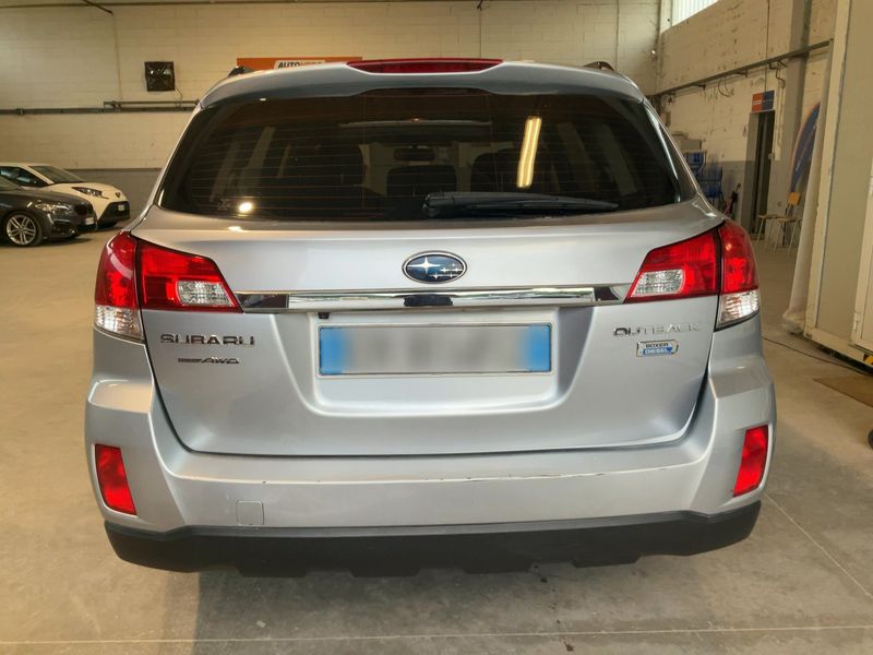 Subaru Legacy 2.0 Diesel Outback Comfort — zdjęcie 5