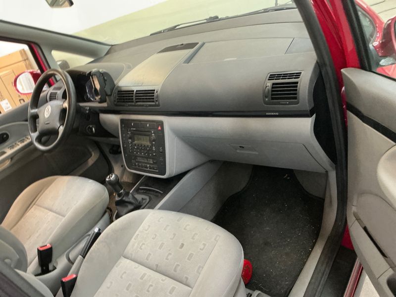 Volkswagen Sharan 2.0 TDI Trendline BlueMotion Tech — zdjęcie 3