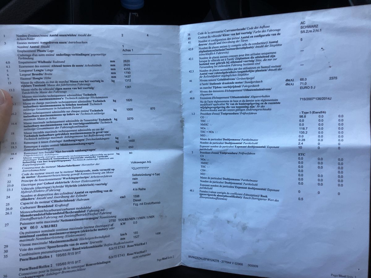 Volkswagen Golf VII 1.6 TDI Trendline BlueMotion Tech