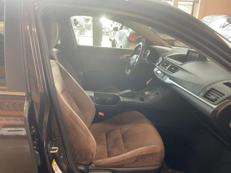 Lexus CT-Serie CT 200h Business — zdjęcie 11