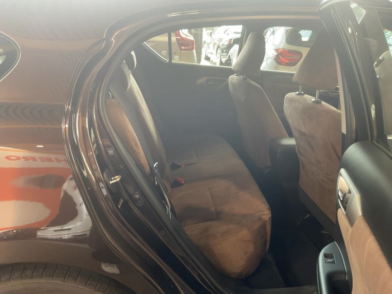 Lexus CT-Serie CT 200h Business — zdjęcie 14