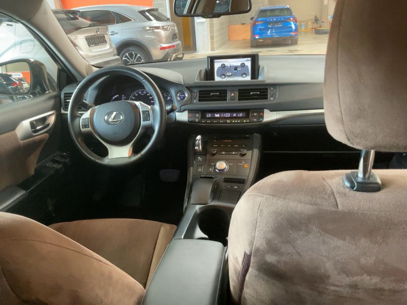 Lexus CT-Serie CT 200h Business — zdjęcie 12