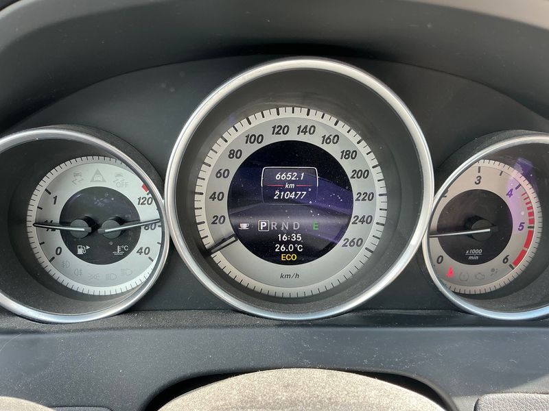 Mercedes-Benz C-Klasse C 220 CDI T BlueEfficiency Avantgarde 2012 – снимка 18