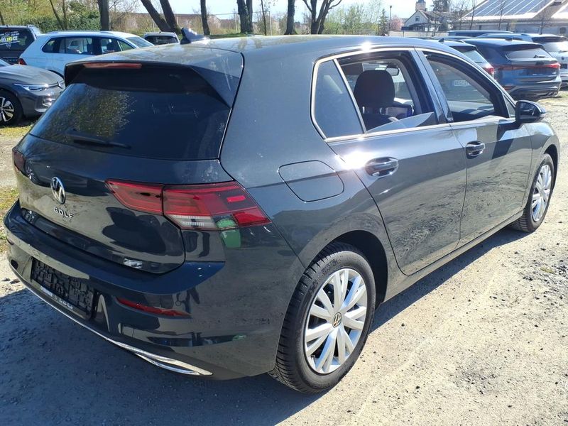 Volkswagen Golf VIII 1.0 TSI Move — zdjęcie 15