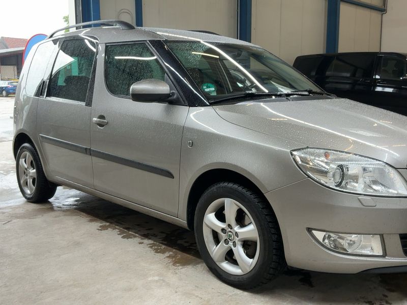 Skoda Roomster 1.6 TDI Family — zdjęcie 8