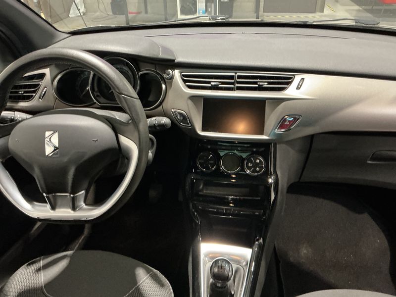 DS Automobiles DS3 1.2 PureTech SoChic — zdjęcie 12