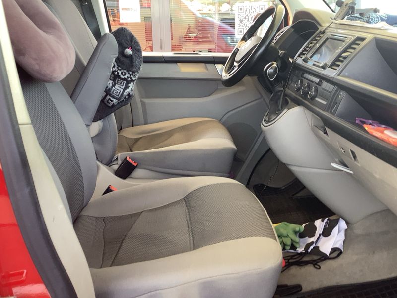 Volkswagen T6 California 2.0 TDI Beach — zdjęcie 11