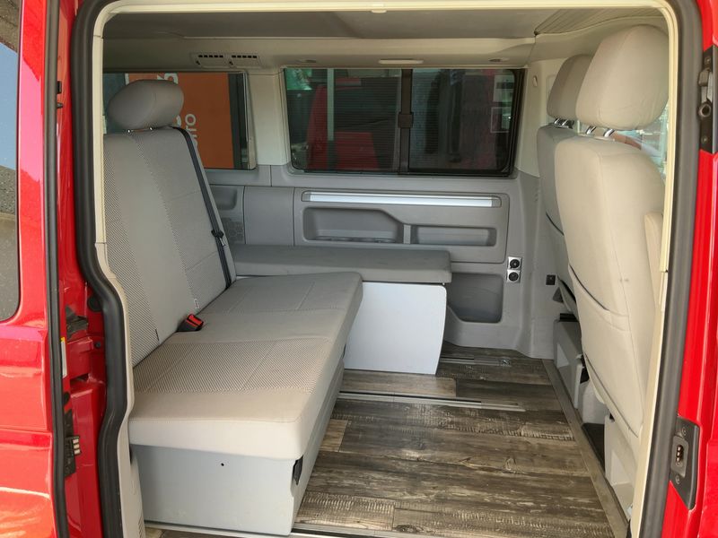 Volkswagen T6 California 2.0 TDI Beach — zdjęcie 14