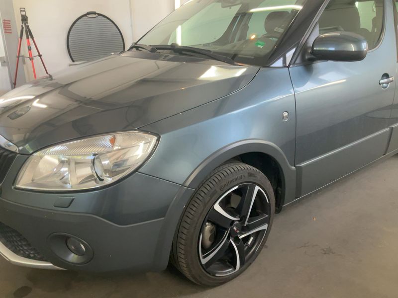 Skoda Roomster 1.2 TSI Scout Plus Edition — zdjęcie 2
