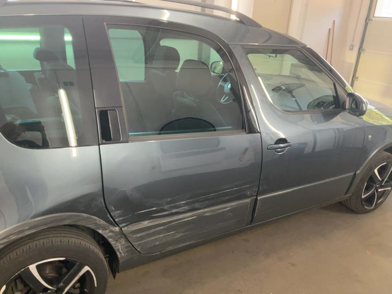 Skoda Roomster 1.2 TSI Scout Plus Edition — zdjęcie 7