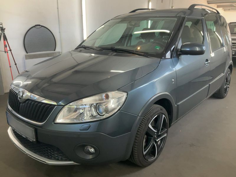 Skoda Roomster 1.2 TSI Scout Plus Edition