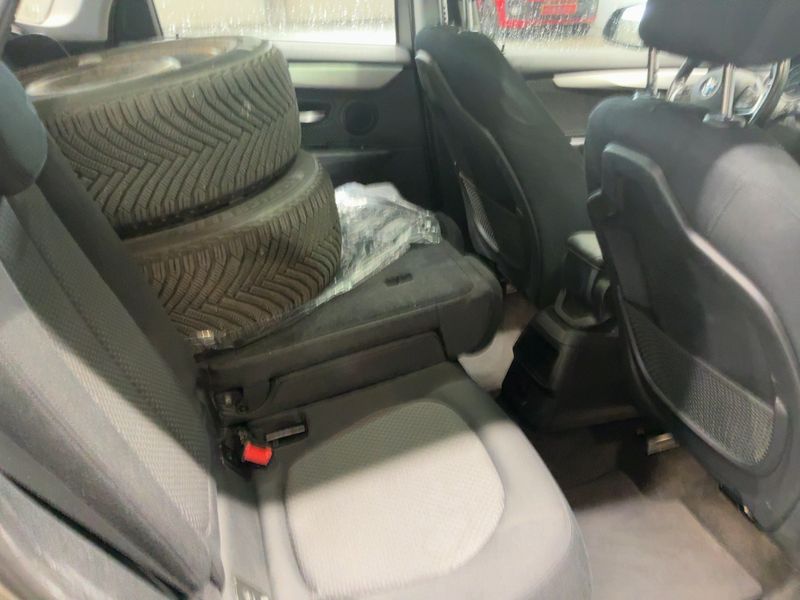 BMW 2er 218d Active Tourer Basis — zdjęcie 14
