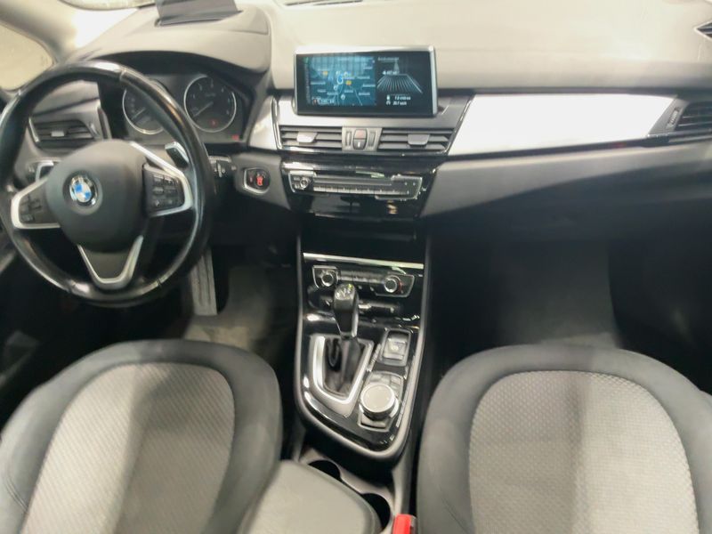 BMW 2er 218d Active Tourer Basis — zdjęcie 12