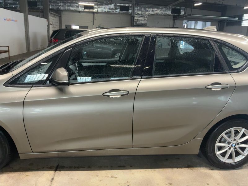 BMW 2er 218d Active Tourer Basis — zdjęcie 4