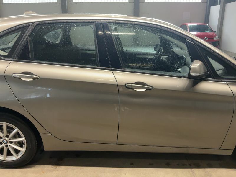 BMW 2er 218d Active Tourer Basis — zdjęcie 7