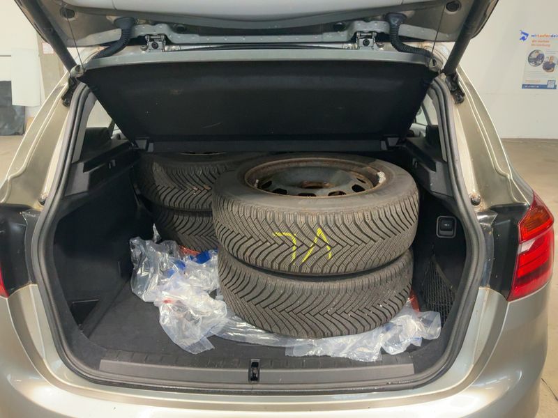 BMW 2er 218d Active Tourer Basis — zdjęcie 10