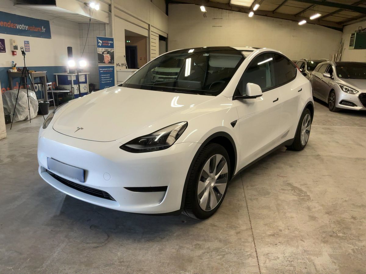 Tesla Model 2023