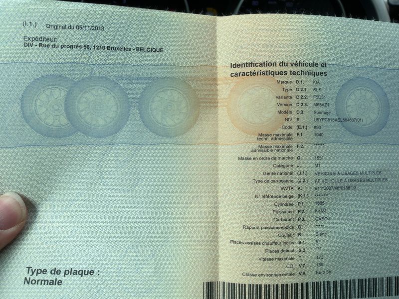 Kia Sportage 1.7 CRDi Spirit 2WD — zdjęcie 15
