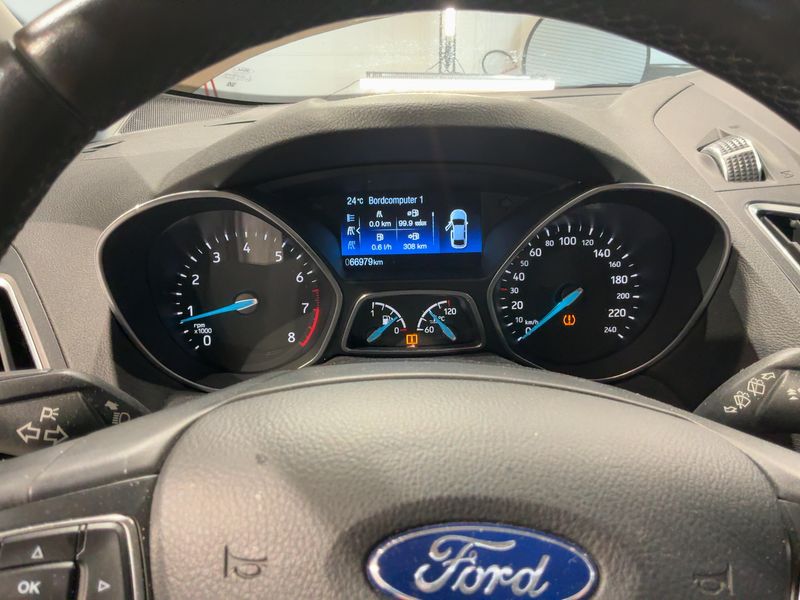 Ford Grand C-Max 1.5 EcoBoost Titanium — zdjęcie 13