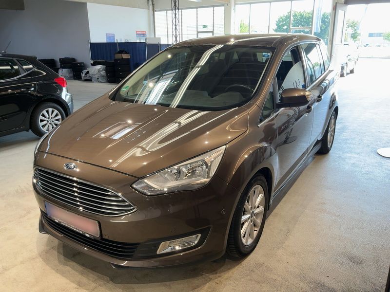 Ford Grand C-Max 1.5 EcoBoost Titanium