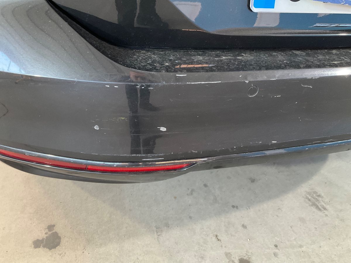 Volkswagen Passat 2019 — photo 32