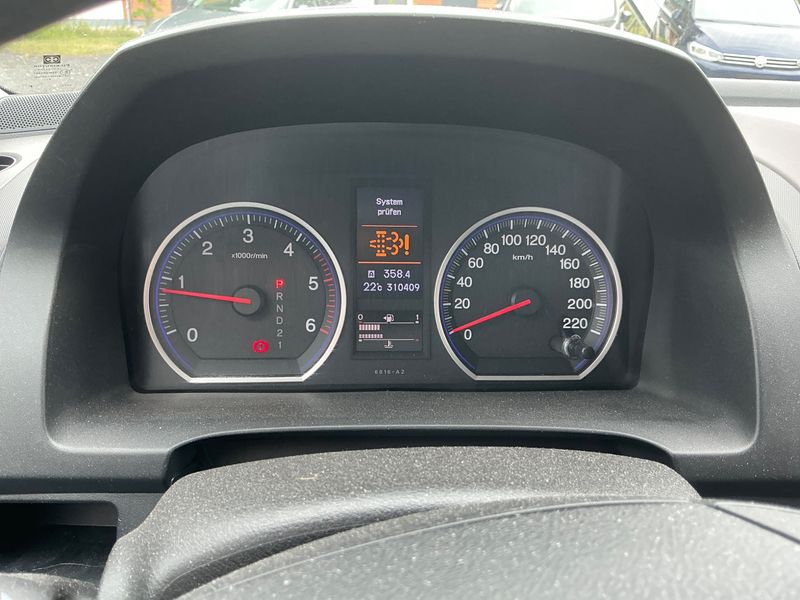 Honda CR-V 2.2 DTEC Elegance — zdjęcie 4