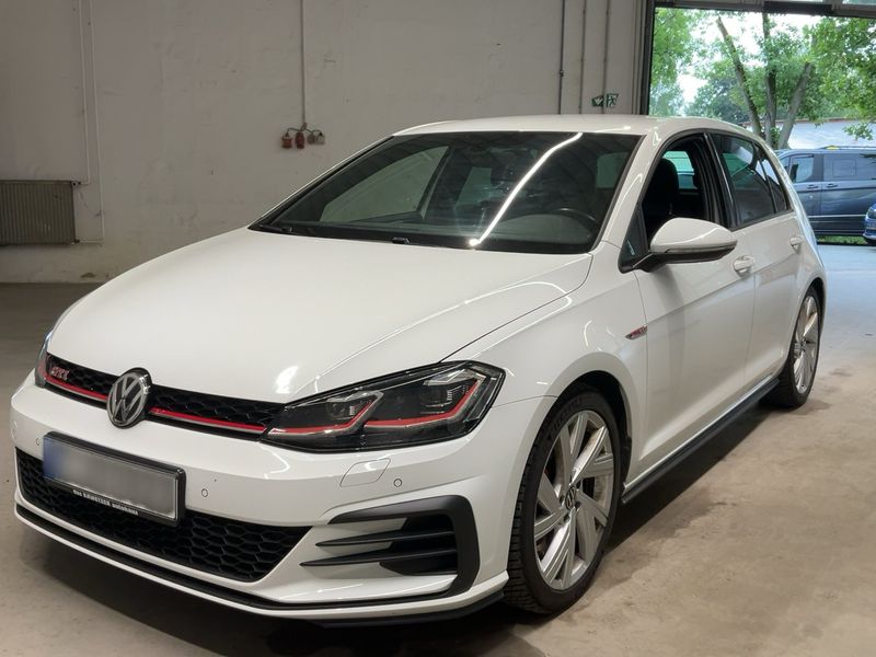 Golf VII 2.0 TSI GTI Performance BlueMotion Tech
