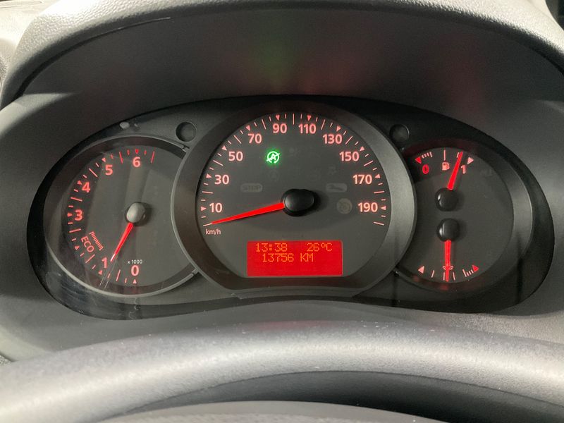 Renault Kangoo 1.5 BLUE dCi Rapid Extra — zdjęcie 13