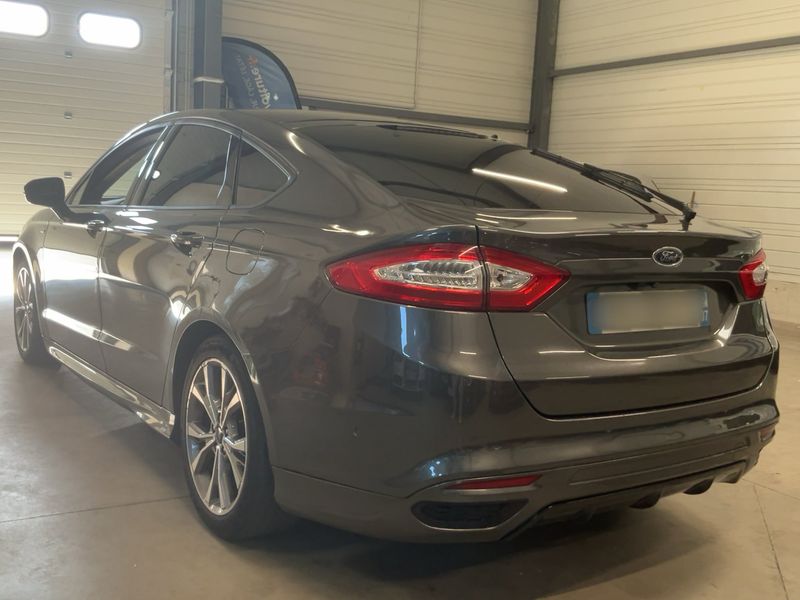 Ford Mondeo 2.0 TDCi ST-Line — zdjęcie 3