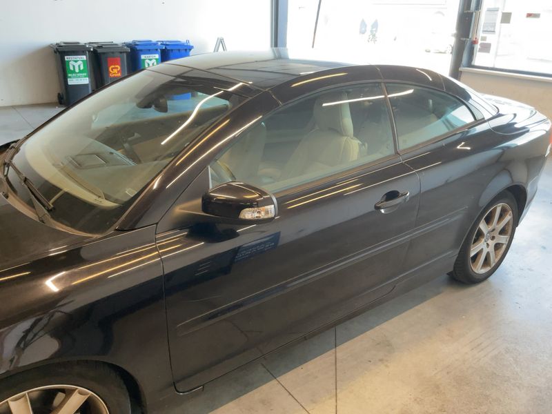 Volvo C70 2.5 T5 Summum — zdjęcie 4