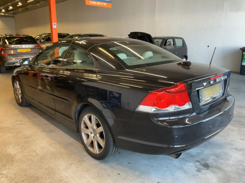 Volvo C70 2.5 T5 Summum — zdjęcie 3
