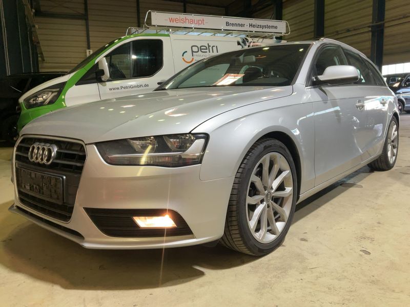 Audi A4 2.0 TDI Ambition 2012 – снимка 1