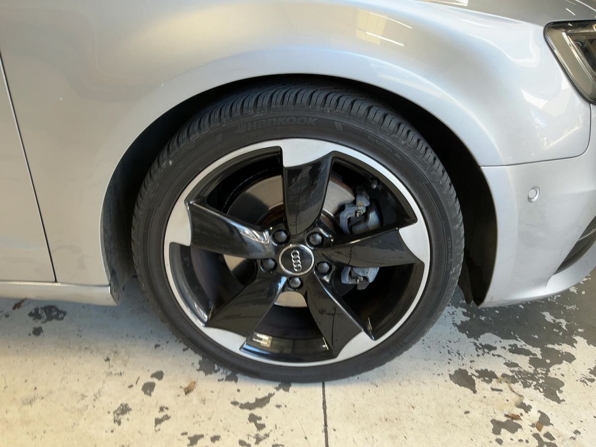 Audi A3 2015 — photo 12