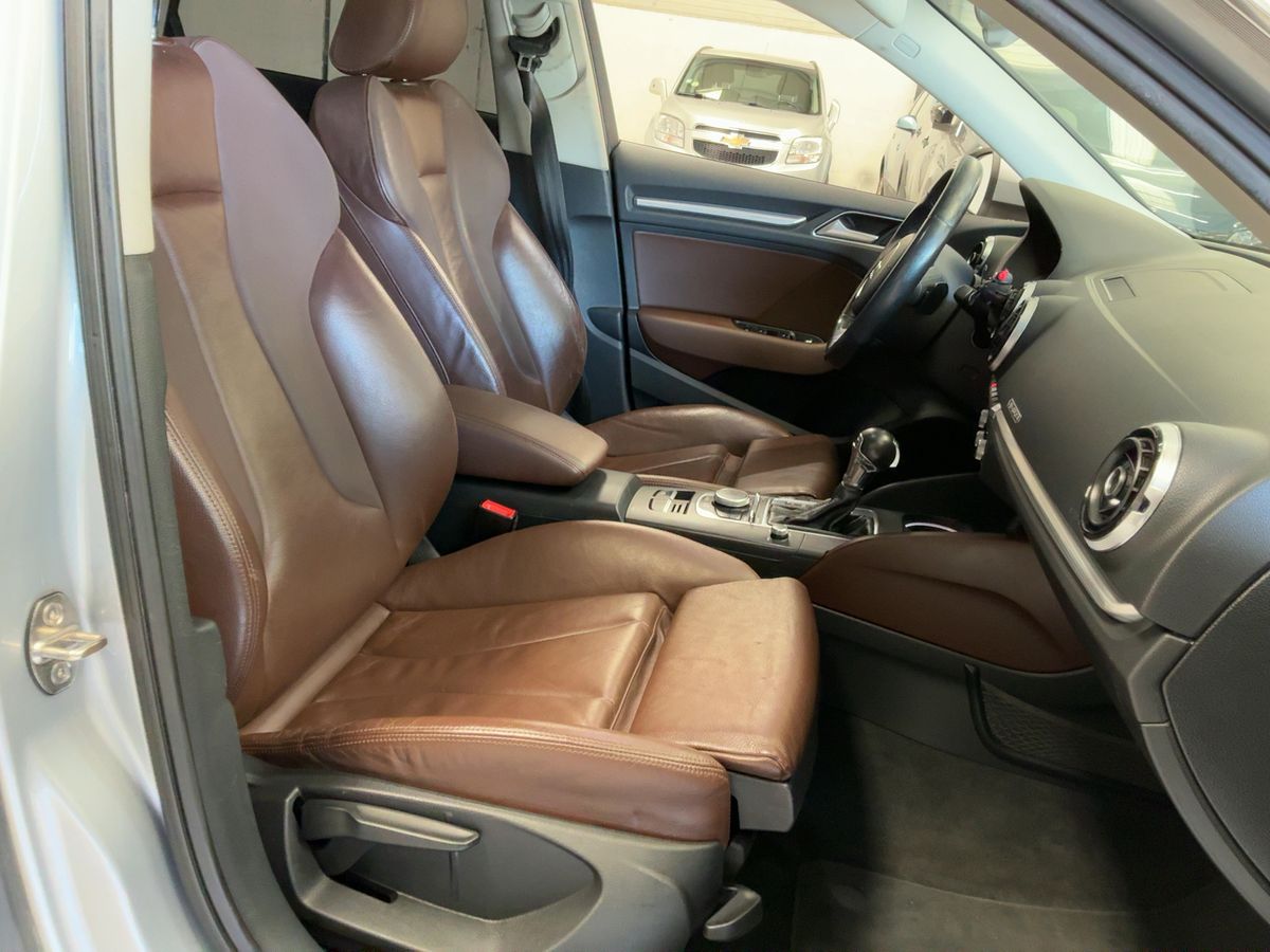 Audi A3 2015 — photo 17