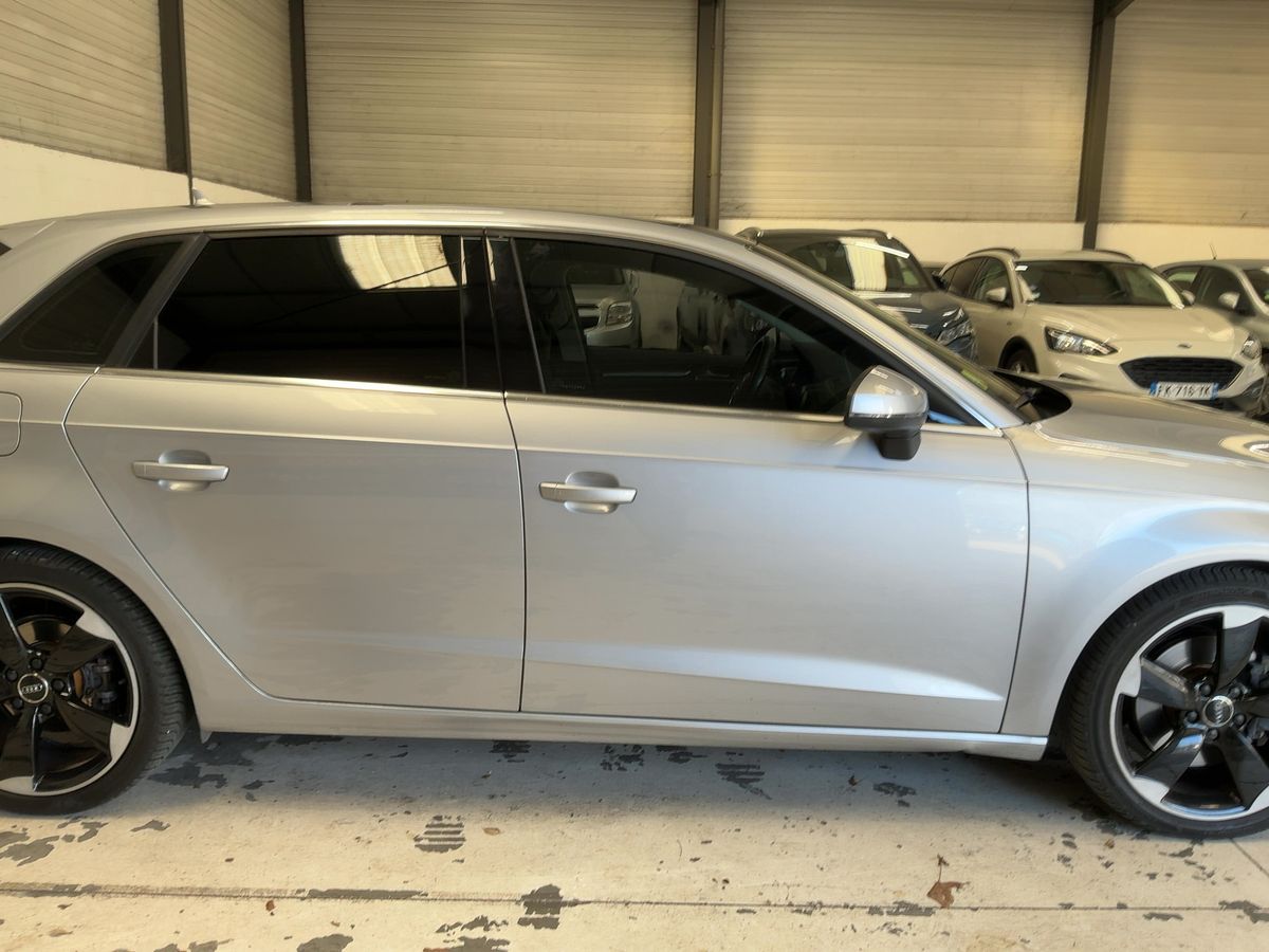 Audi A3 2015 — photo 11