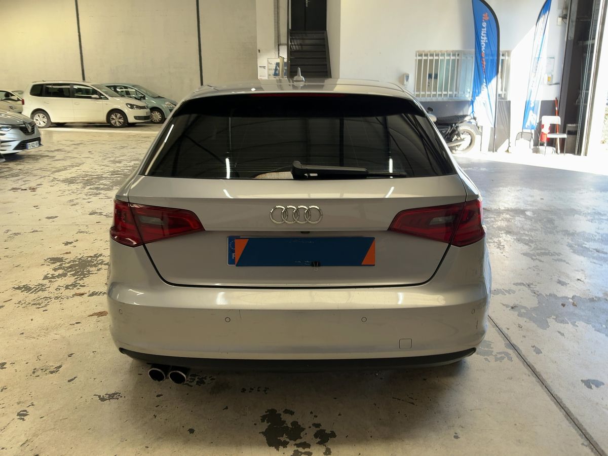 Audi A3 2015 — photo 8