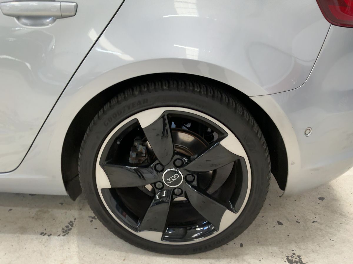 Audi A3 2015 — photo 6