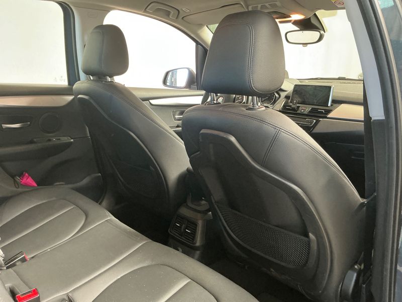 BMW 2er 218d Active Tourer Basis 2015 – снимка 34