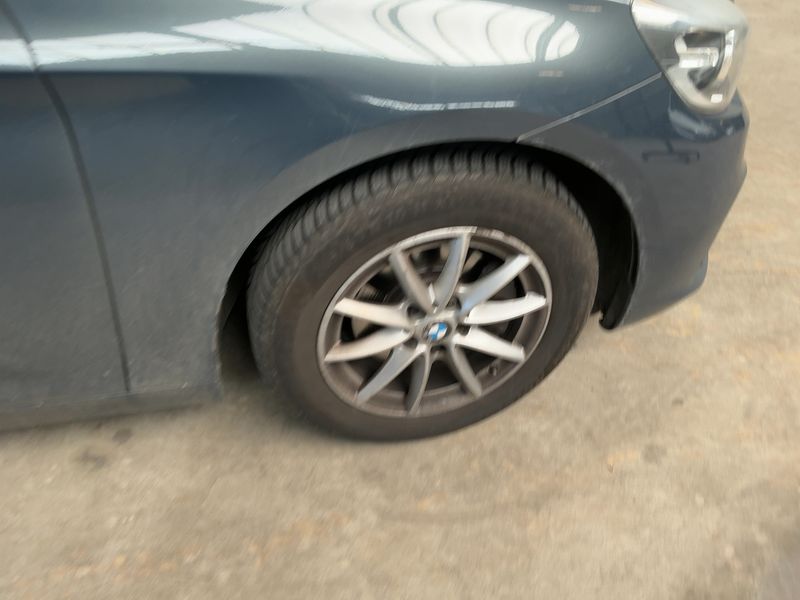 BMW 2er 218d Active Tourer Basis 2015 – снимка 11