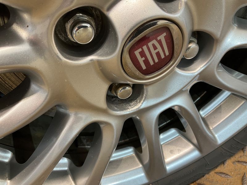 Fiat 124 Spider 1.4 Turbo Basis 2018 – снимка 22