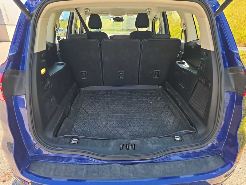 Ford S-Max 2.0 TDCi Titanium 4x4 — zdjęcie 9