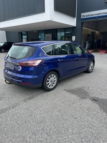 Ford S-Max 2.0 TDCi Titanium 4x4 — zdjęcie 17