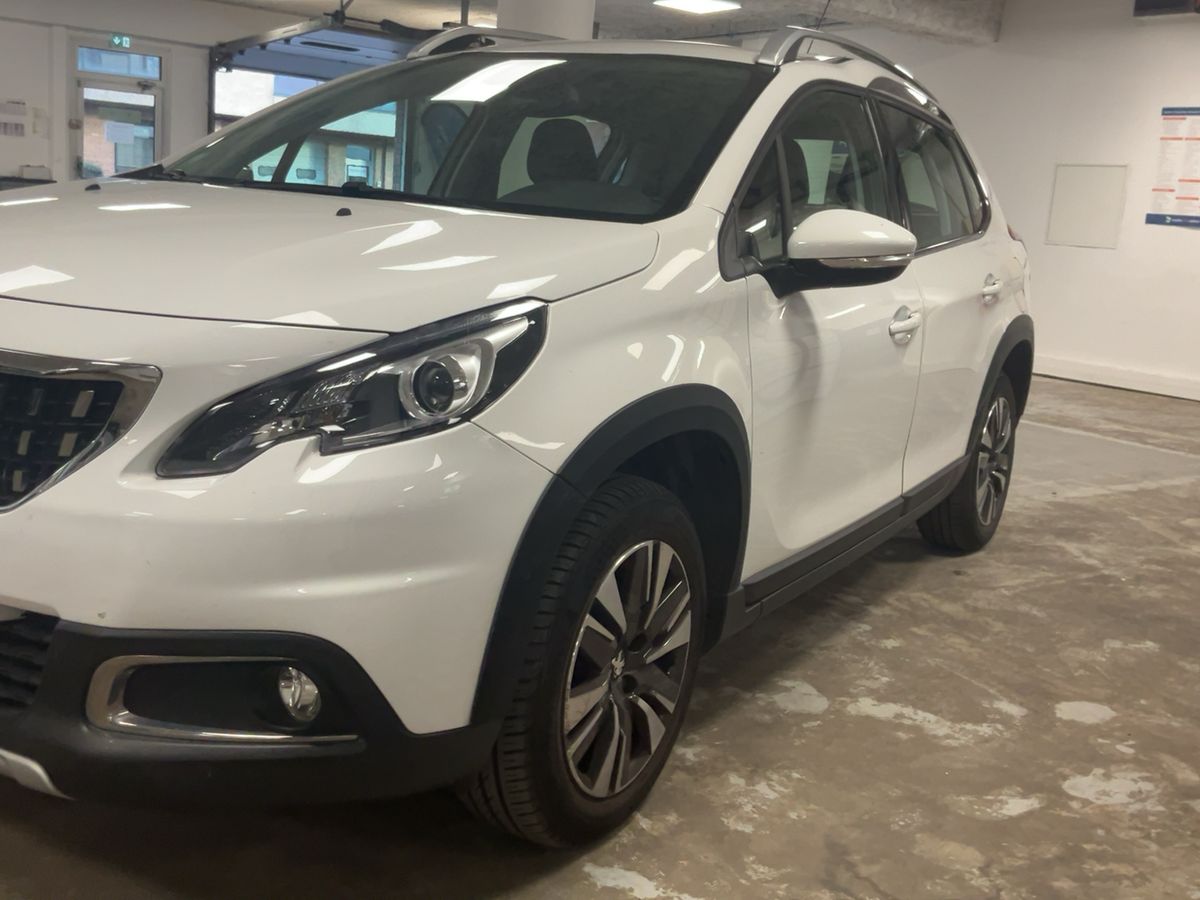 Peugeot 2008 1.2 PureTech Allure
