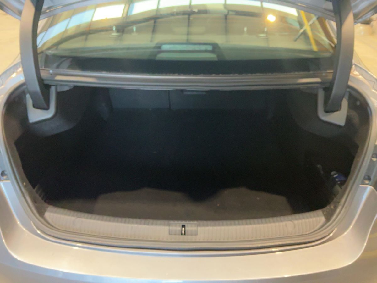Renault Talisman 2017 — photo 16
