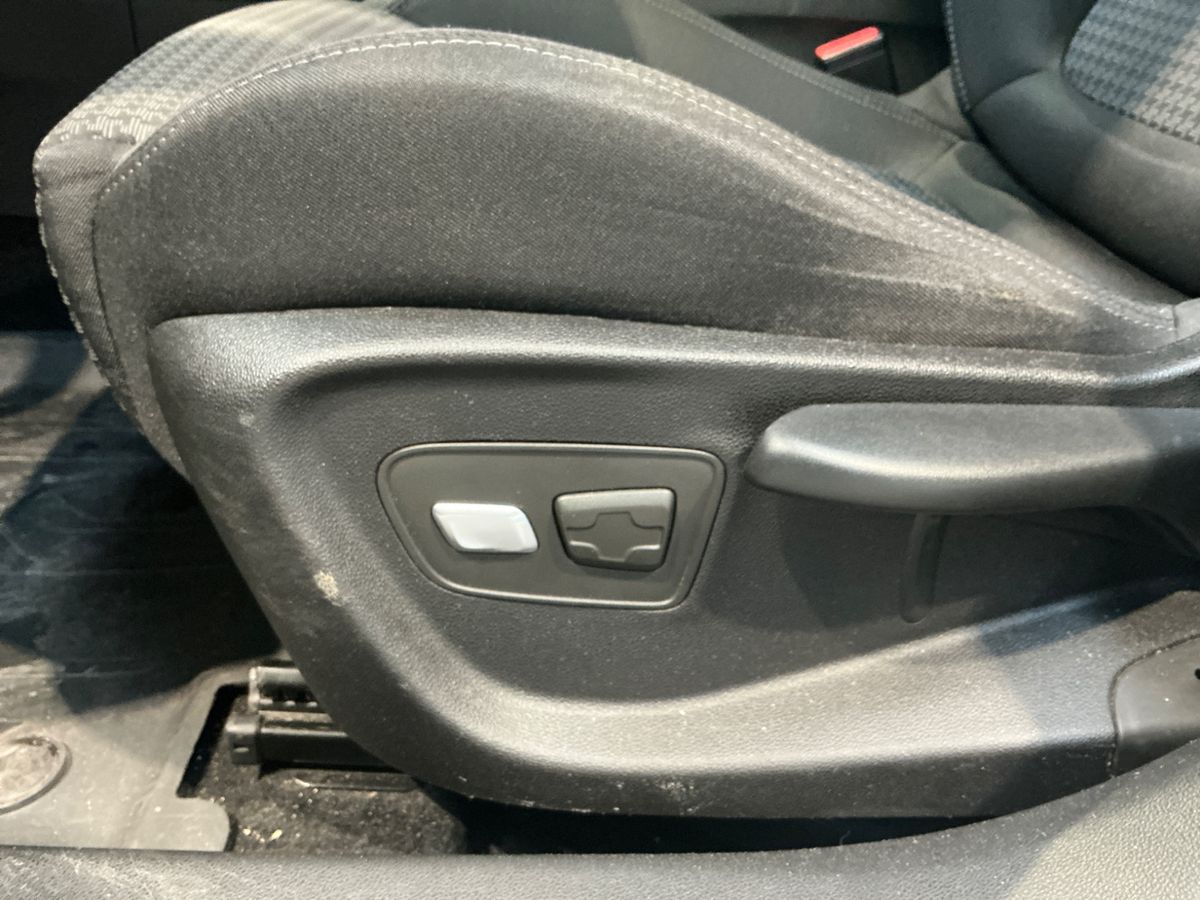 Renault Talisman 2017 — photo 26